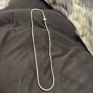 Pandora barrel clasp necklace RETIRED, brand new